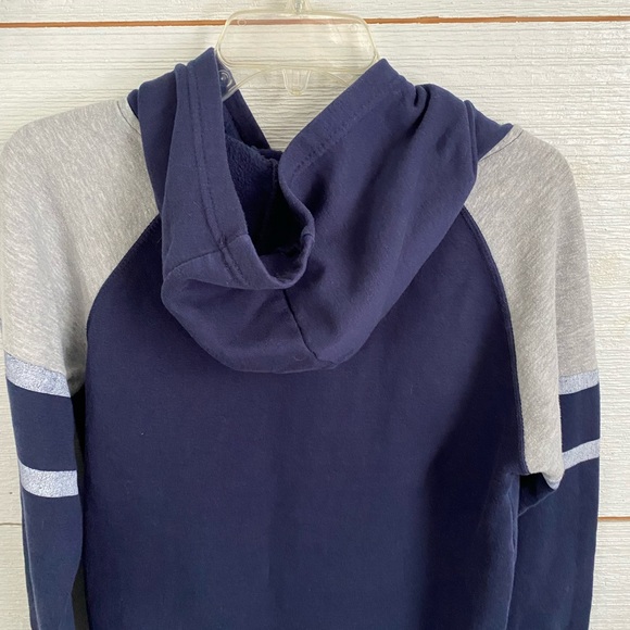 Youth Patriots Hooded Sweatshirt. Size XL. 18/20 - Picture 5 of 8